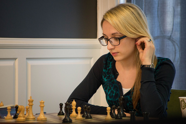U.S. Chess Champion Calls for Boycott of Iran Tournament Because of Hijab Requirement