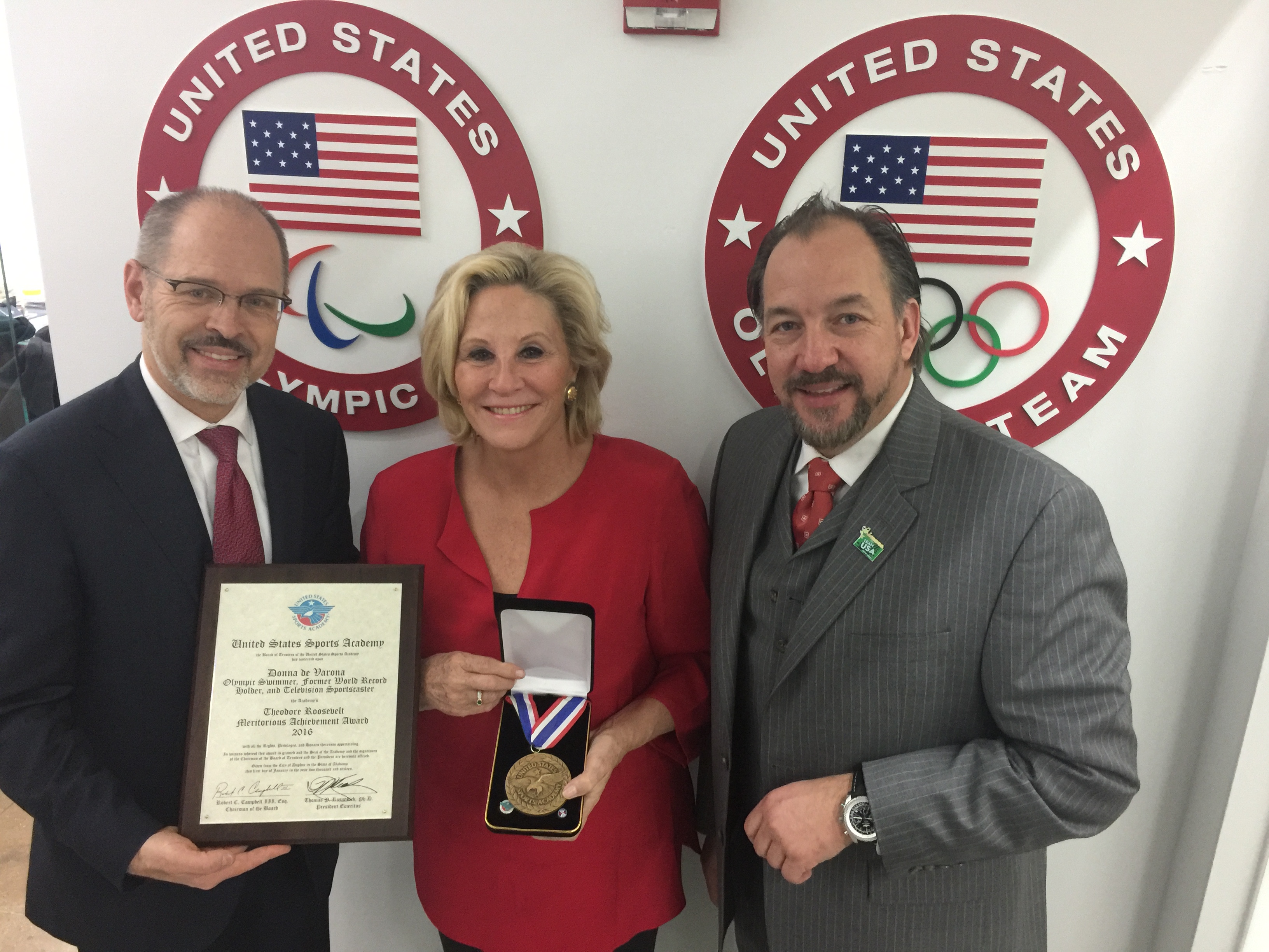 Donna de Varona Wins Theodore Roosevelt Meritorious Achievement Award from the United States Sports Academy