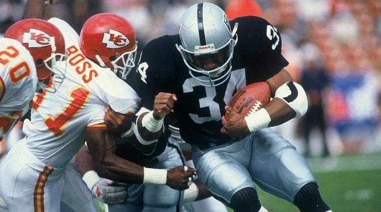 Nightengale: Bo Jackson’s Startling Hindsight: ‘I Would Have Never Played Football’