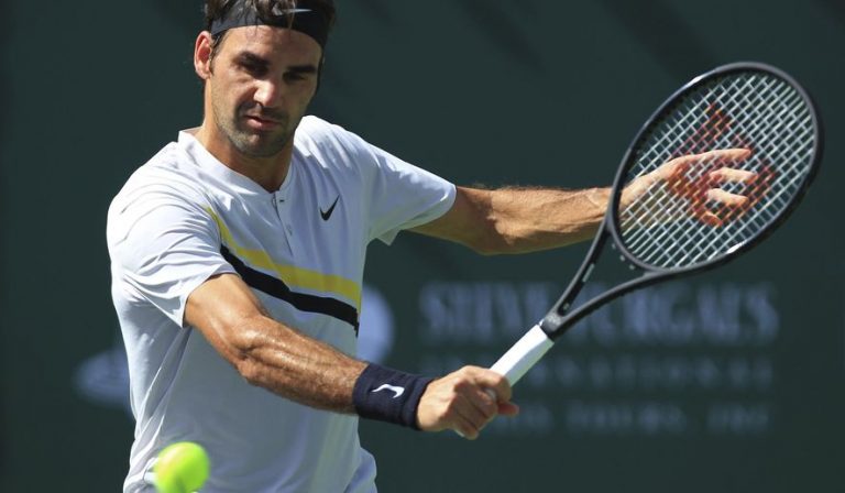 Federer Eases into Quarter-Finals at Indian Wells Masters