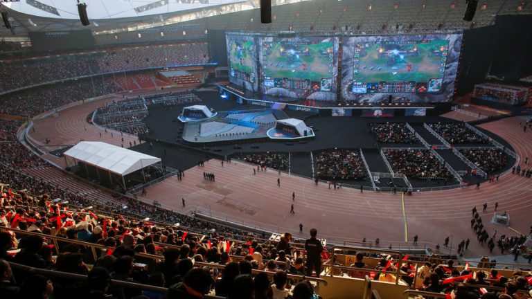 What Should the Sports Movement Aim for in Flirtation with ESports?