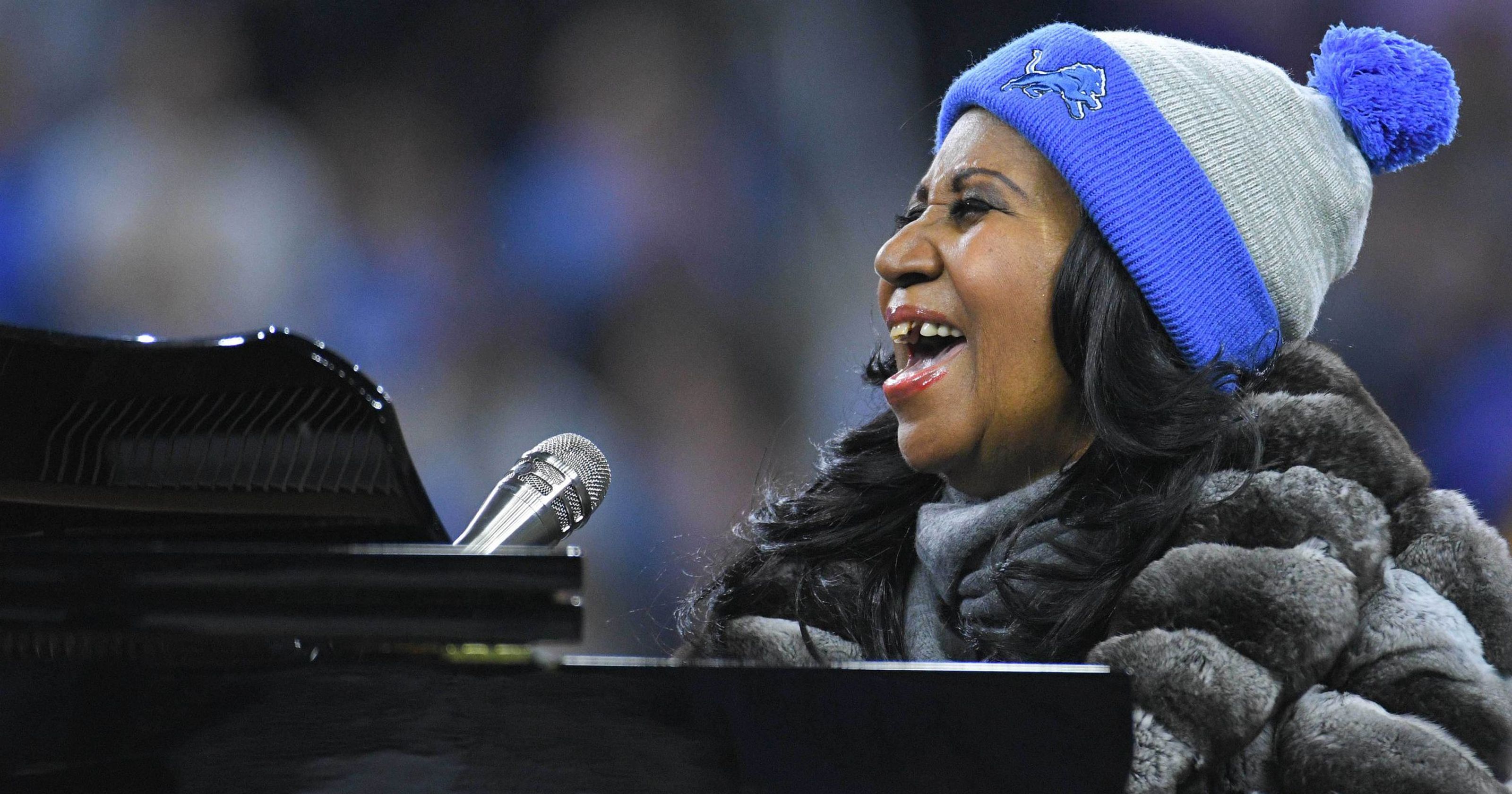 Remembering Aretha Franklin’s 2016 Thanksgiving NFL National Anthem