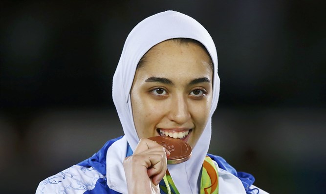 Iran’s only female Olympic medallist announces defection