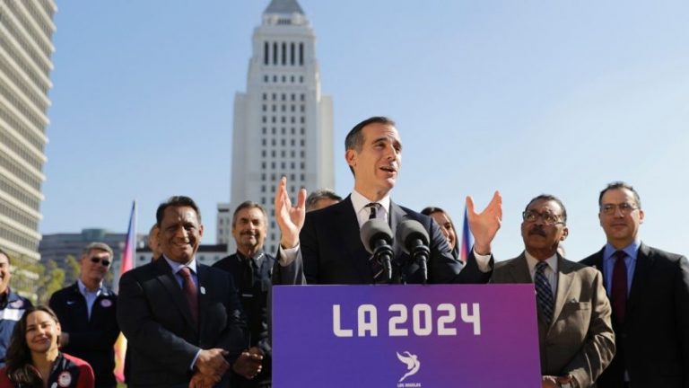 Los Angeles Mayor Claims Olympic Bid Has Full Support of Trump