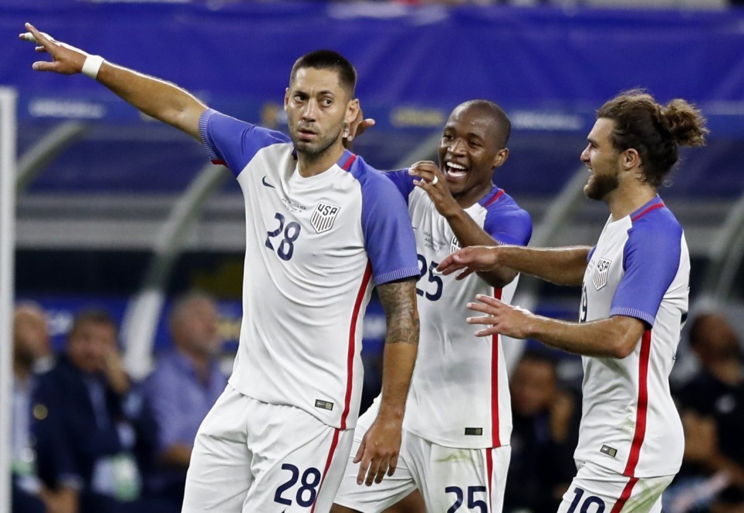 Dempsey Scores Landmark Goal to take United States into Gold Cup Final