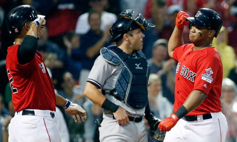 Nightengale: Red Sox Stole Signs from Yankees, Others Using Apple Watch