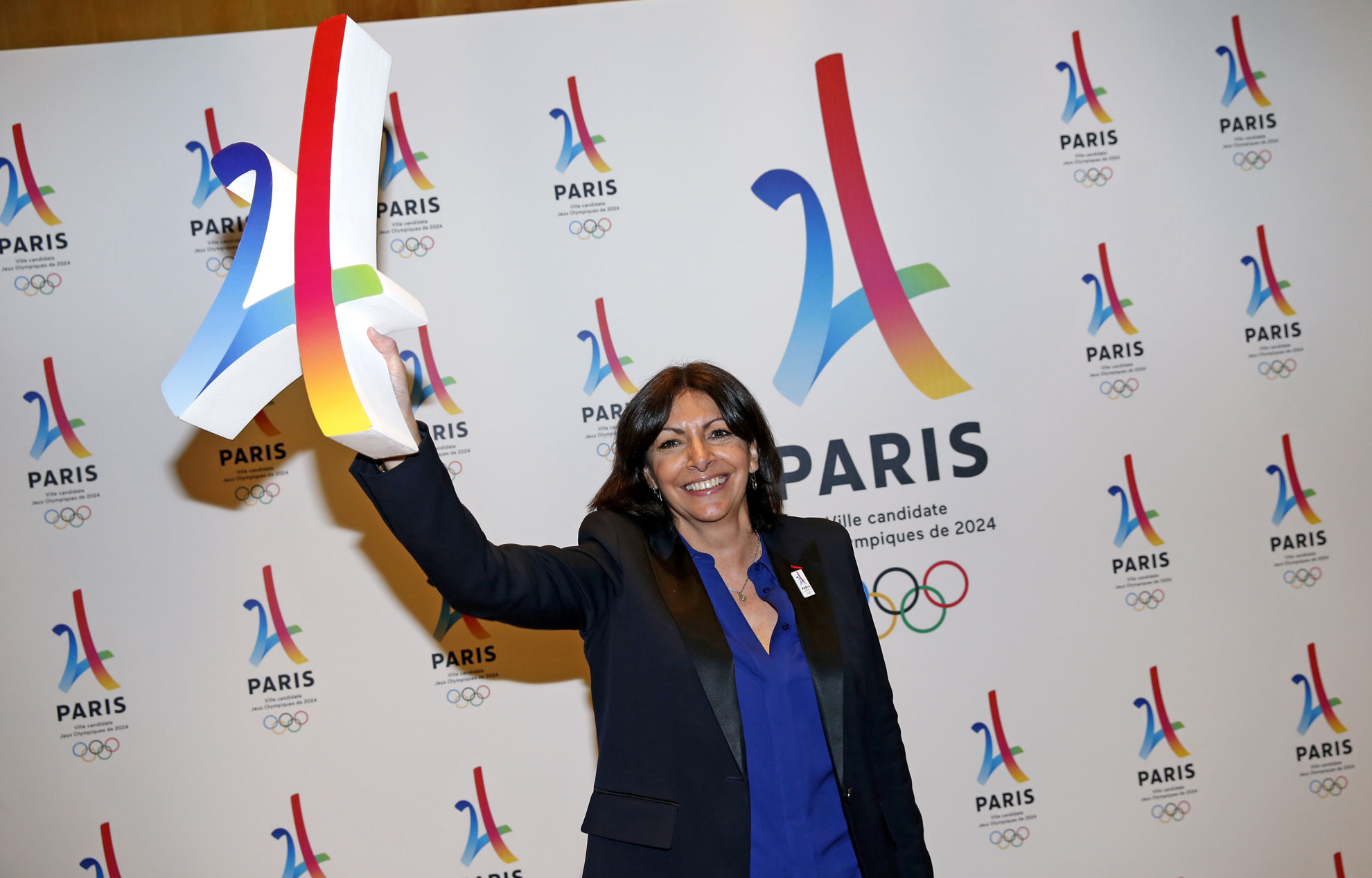Paris Mayor Says Coronavirus Presents Challenges for 2024 Olympics