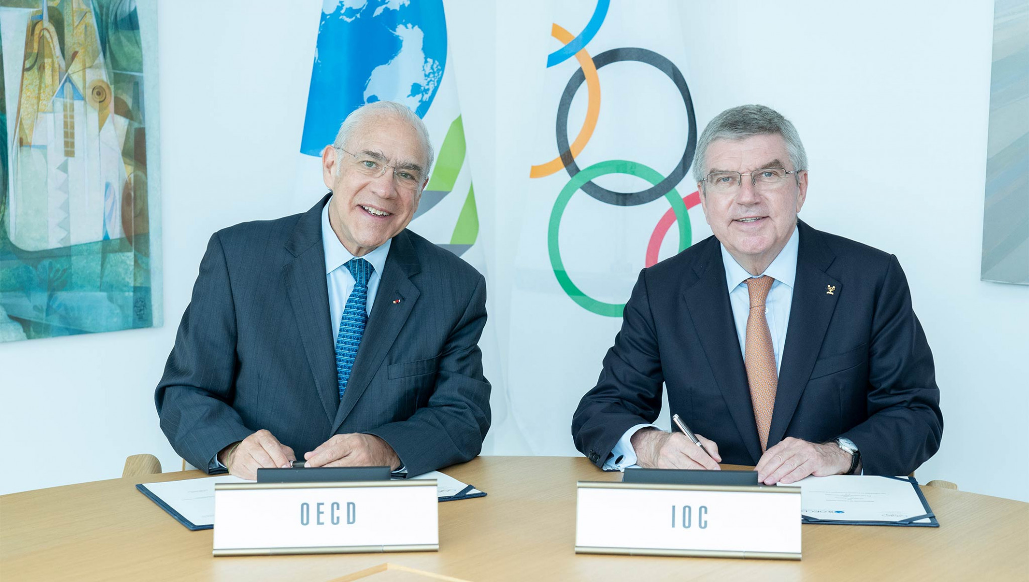 IOC Agrees With Economic Group to Tackle Corruption Ahead of Paris 2024