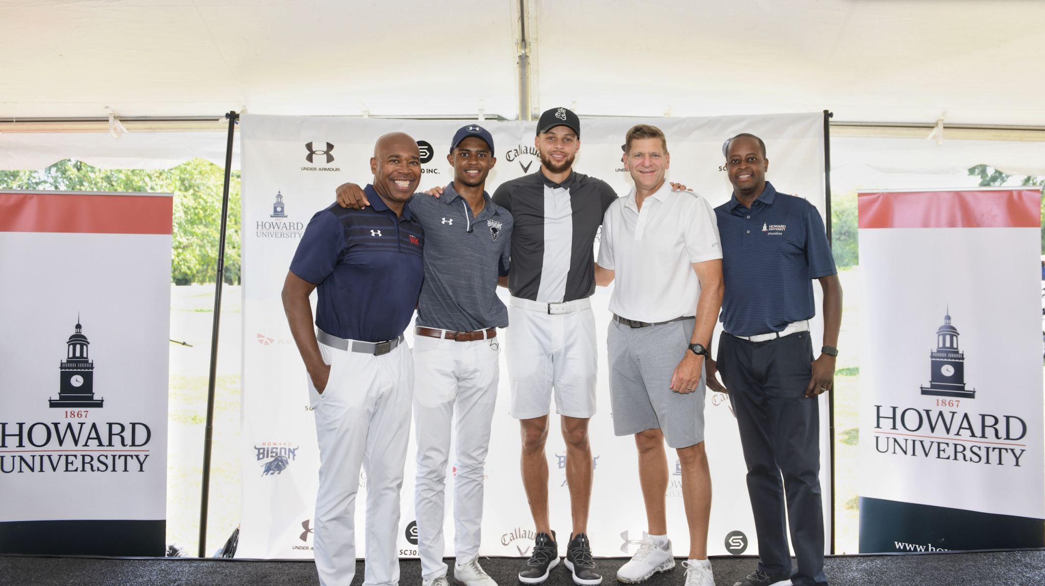 Basketball Star Curry Supports Howard University Golf Team