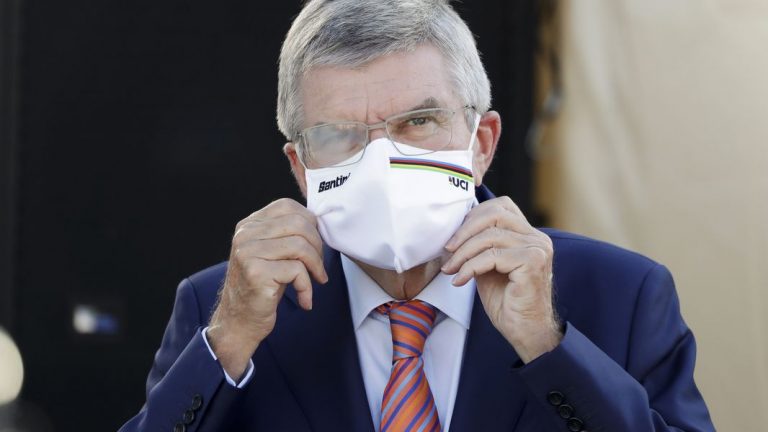 Bach Encourages Athletes to get COVID-19 Vaccine before Olympics but Says not Required