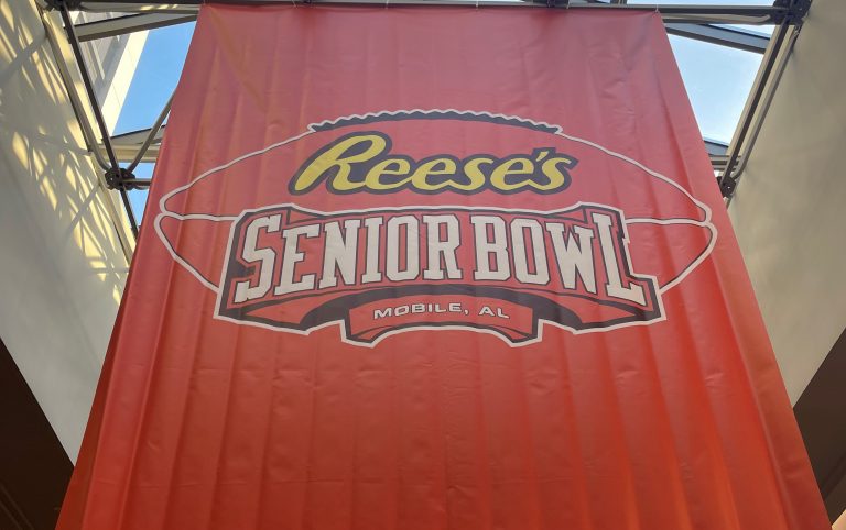 Senior Bowl Week Opens in Mobile